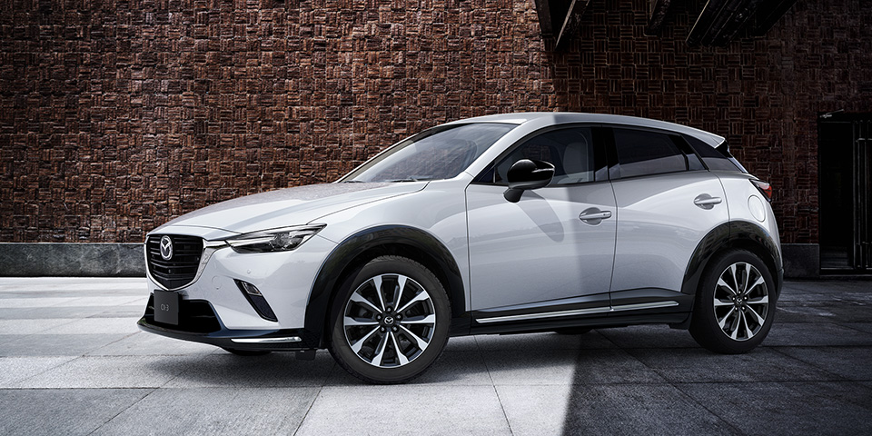 マツダ CX-3の車検費用の相場はいくら？安く抑える方法を徹底解説！