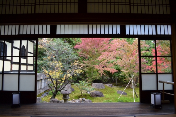 お寺ヨガ