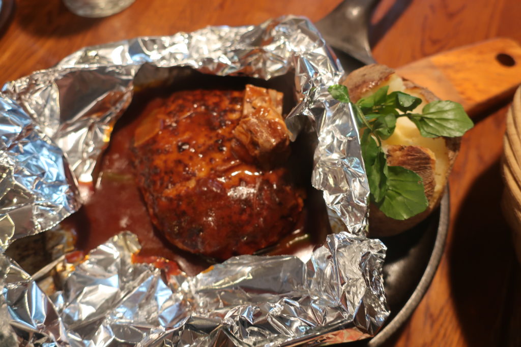 キャピタル東洋亭 ハンバーグステーキ