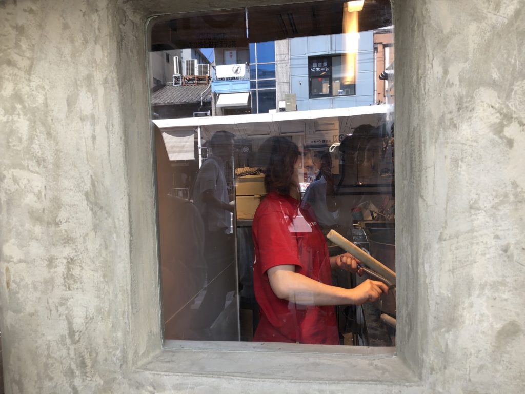 2019年6月8日オープン】京都初上陸！手ごねの生タピオカ専門店「モッチャム」