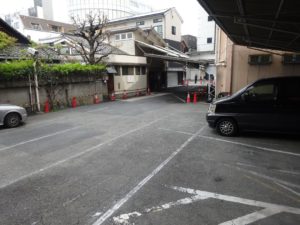 京都BALからアクセスが良いおすすめ駐車場｜千疋屋駐車場