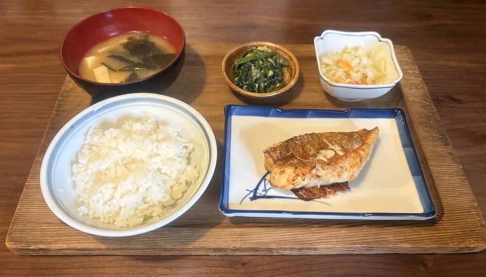 【京都グルメ】世代を超えて楽しめる定食居酒屋 食堂日々に行ってみた|中京区