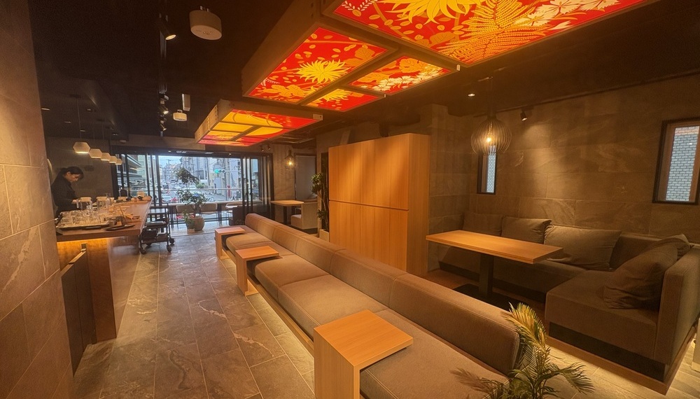 【京都グルメ】お茶の世界にひたれる体験型カフェ Tea lounge Isolaに行ってみた｜下京区