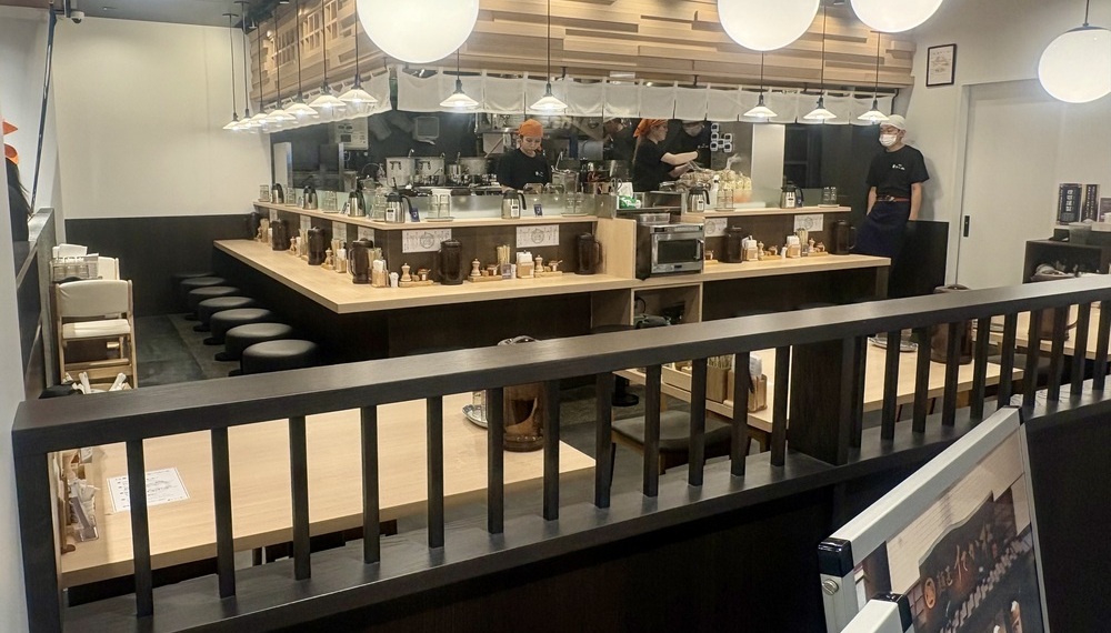 【京都・中京区】麺匠たか松 BiVi二条店｜つけ麵で人気の実力派ラーメン屋【京都グルメ】