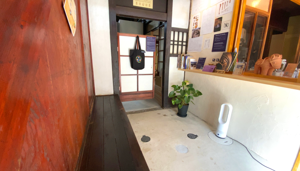 【京都・下京区】すみれ珈琲｜古くて新しい！発掘調査×珈琲スタンド【京都グルメ】