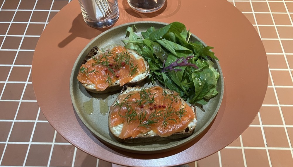 【京都・中京区】uru coffee｜愛犬と一緒にゆっくり過ごせる人気カフェ【京都グルメ】